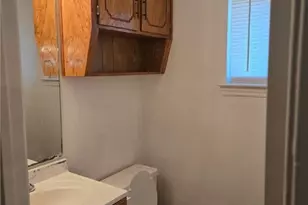 1703 N 38th St, Killeen, TX 76543 - Photo 3