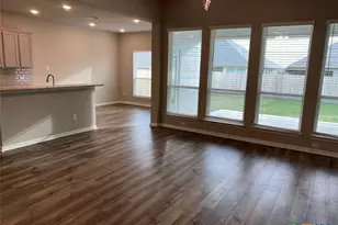 10231 Six Shooter Ln, Temple, TX 76502 - Photo 3