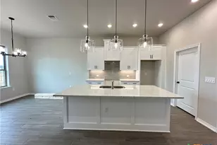8824 Glade Dr, Temple, TX 76502 - Photo 3
