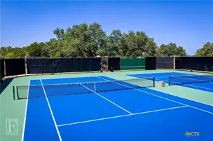 422 Bridle Trl, New Braunfels, TX 78132 - Photo 45