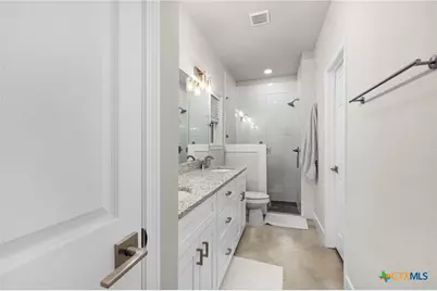 446 W Overlook Drive, Canyon Lake, TX 78133 - Photo 29