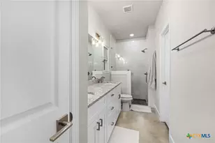 446 W Overlook Dr, Canyon Lake, TX 78133 - Photo 29