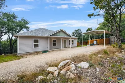 446 W Overlook Drive, Canyon Lake, TX 78133 - Photo 3