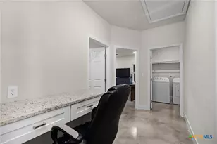 446 W Overlook Dr, Canyon Lake, TX 78133 - Photo 21