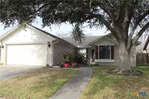 223 Ridgewood Dr, Victoria, TX 77901 - Photo 1