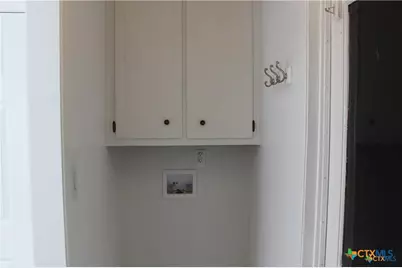 223 Ridgewood Drive, Victoria, TX 77901 - Photo 13