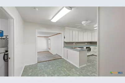 1248 Edwards Boulevard, New Braunfels, TX 78132 - Photo 29