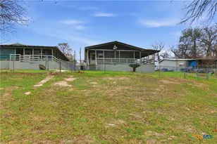 560 Canal Ln, New Braunfels, TX 78130 - Photo 3