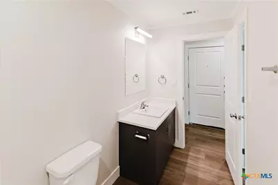 404 Bridge Street, Cuero, TX 77954 - Photo 15