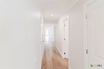 404 Bridge Street, Cuero, TX 77954 - Photo 13