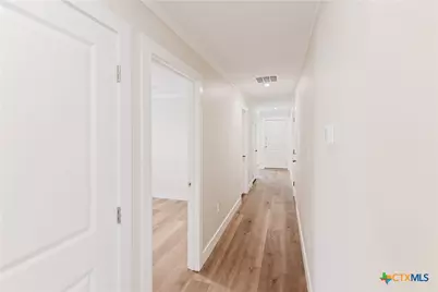 404 Bridge Street, Cuero, TX 77954 - Photo 19