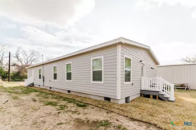 404 Bridge Street, Cuero, TX 77954 - Photo 5