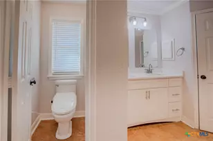 303 Turtle Rock Dr, Victoria, TX 77904 - Photo 25