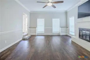 303 Turtle Rock Dr, Victoria, TX 77904 - Photo 11