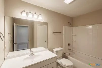 229 Craddock Avenue, San Marcos, TX 78666 - Photo 7