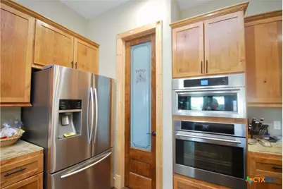 326 County Road 451, Waelder, TX 78959 - Photo 15