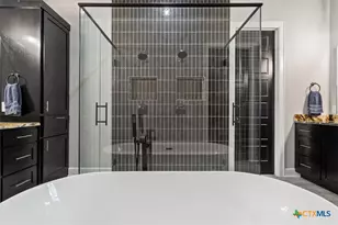 10940 Wedel Cemetery Rd, Rogers, TX 76569 - Photo 17