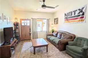 635 E Camp St, New Braunfels, TX 78130 - Photo 25