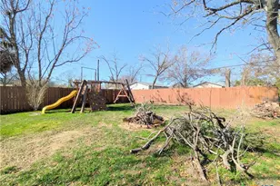 635 E Camp St, New Braunfels, TX 78130 - Photo 47