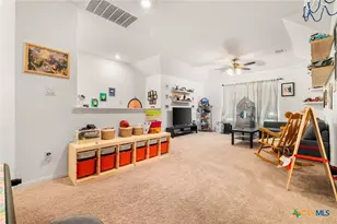 9058 Bowie Rdg, Seguin, TX 78155 - Photo 7