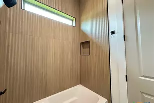 430 Dos Rios, Morgans Point Resort, TX 76513 - Photo 21