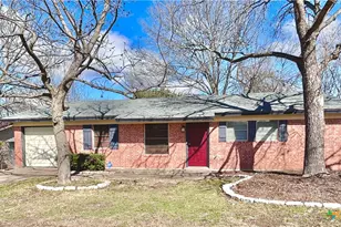 305 Carothers St, Copperas Cove, TX 76522 - Photo 1