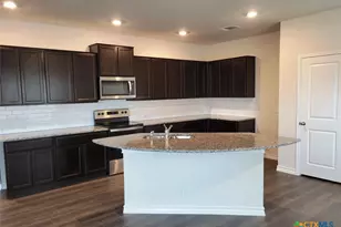 618 Cypress, Cibolo, TX 78108 - Photo 3