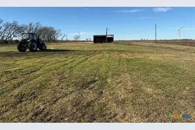 417 Lcr 318, Mart, TX 76664 - Photo 13