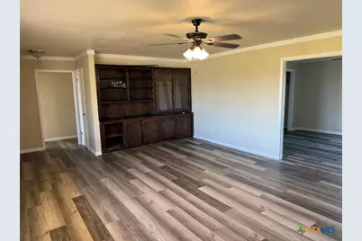 417 Lcr 318, Mart, TX 76664 - Photo 17