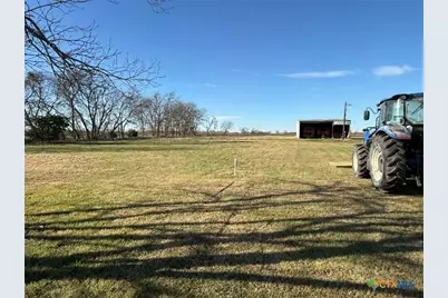 417 Lcr 318, Mart, TX 76664 - Photo 11