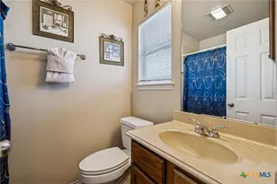 730 E Mather St, New Braunfels, TX 78130 - Photo 19