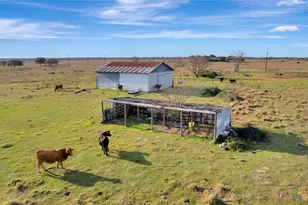 399 Keefe Rd, Victoria, TX 77905 - Photo 25