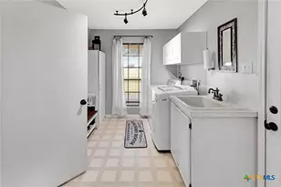 399 Keefe Rd, Victoria, TX 77905 - Photo 23