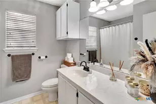 399 Keefe Rd, Victoria, TX 77905 - Photo 21