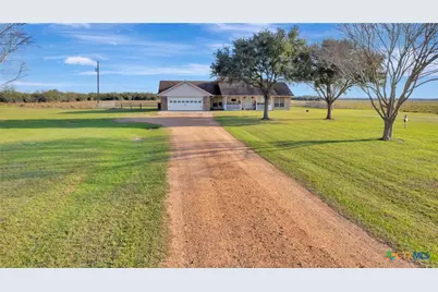399 Keefe Road, Victoria, TX 77905 - Photo 1