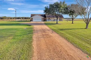399 Keefe Rd, Victoria, TX 77905 - Photo 1