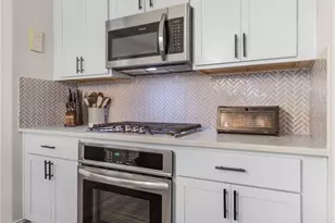 2043 Cowan Dr, New Braunfels, TX 78132 - Photo 13