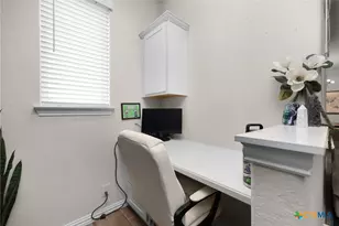 2043 Cowan Dr, New Braunfels, TX 78132 - Photo 7