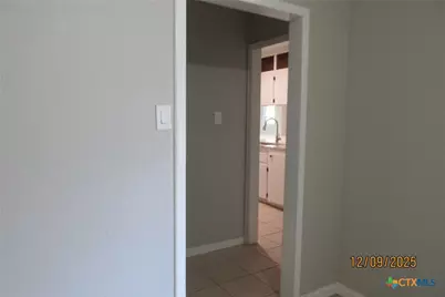 1806 Sycamore Drive, Killeen, TX 76543 - Photo 9