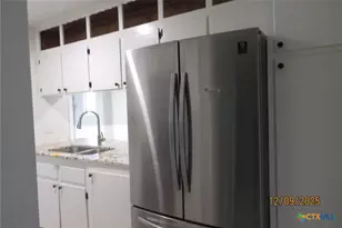 1806 Sycamore Dr, Killeen, TX 76543 - Photo 13