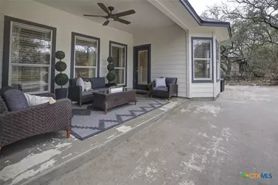 211 Winding View, New Braunfels, TX 78132 - Photo 23