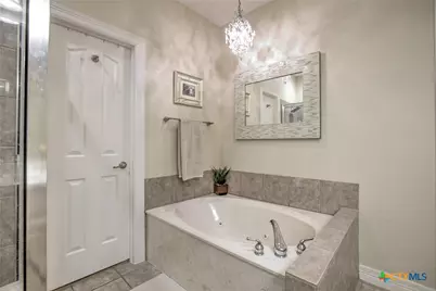 211 Winding View, New Braunfels, TX 78132 - Photo 15