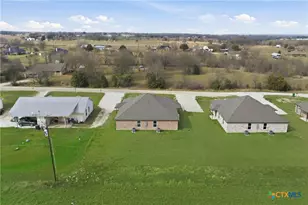 216-218 Melissa St, Bruceville Eddy, TX 76524 - Photo 33