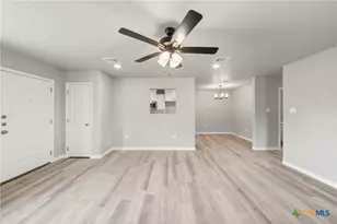 216-218 Melissa St, Bruceville Eddy, TX 76524 - Photo 9