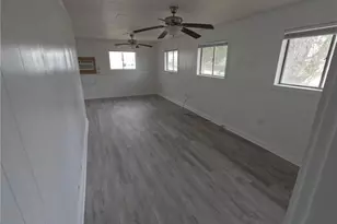 218 N 4th, Ganado, TX 77962 - Photo 5