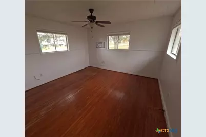 218 N 4th, Ganado, TX 77962 - Photo 15