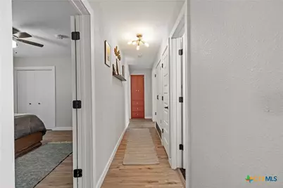 313 E Zenith Avenue, Temple, TX 76501 - Photo 39