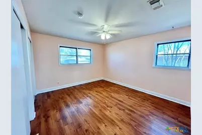 105 E Upshaw Avenue, Temple, TX 76501 - Photo 15