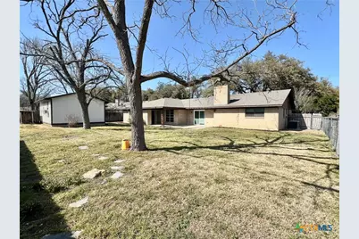 105 E Upshaw Avenue, Temple, TX 76501 - Photo 17