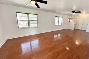 105 E Upshaw Ave, Temple, TX 76501 - Photo 9